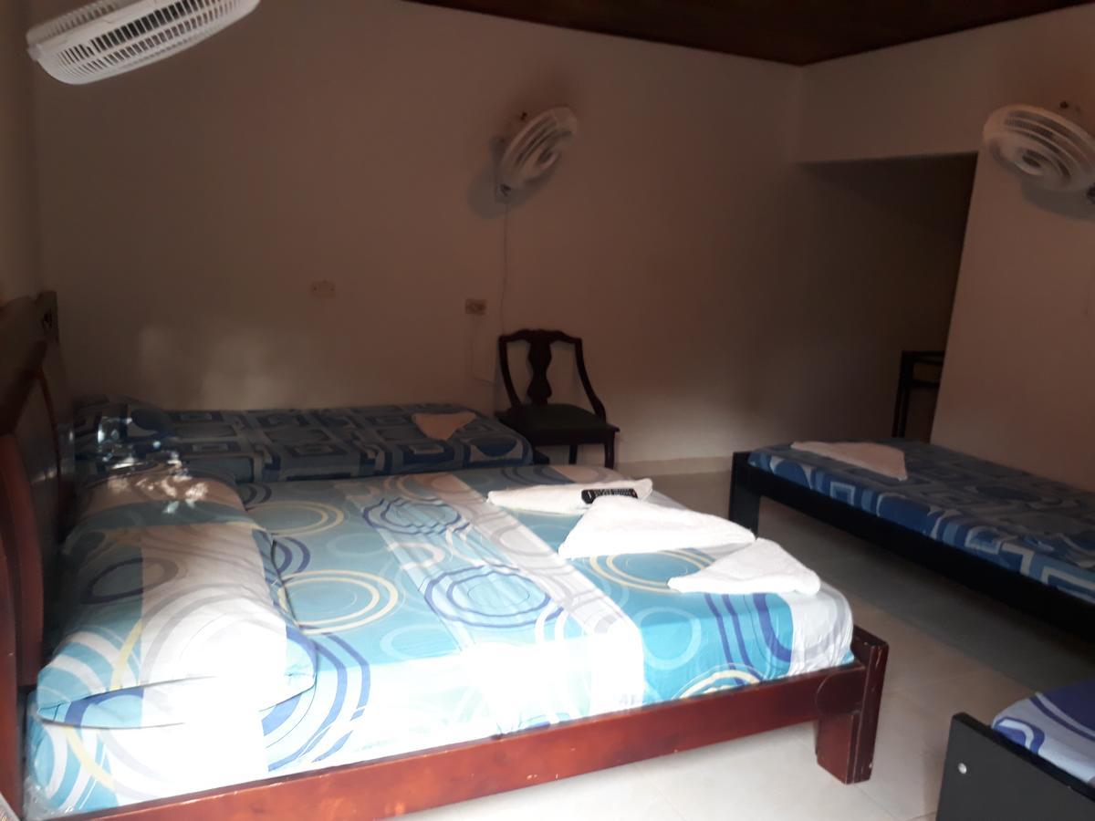 Hostel Cattleya Паломіно Екстер'єр фото
